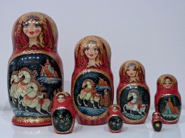 Matrioska Collezione 50 Nesting Doll Collection 50