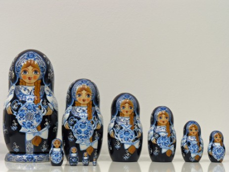 Matrioska Collezione 9 Nesting Doll Collection 9